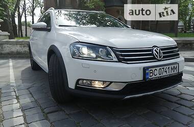 Универсал Volkswagen Passat Alltrack 2012 в Трускавце