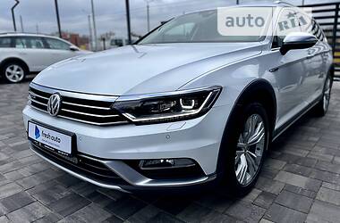 Універсал Volkswagen Passat Alltrack 2017 в Рівному