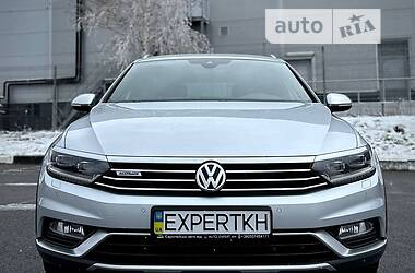 Универсал Volkswagen Passat Alltrack 2019 в Ровно