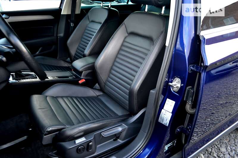 Универсал Volkswagen Passat Alltrack 2018 в Хмельницком