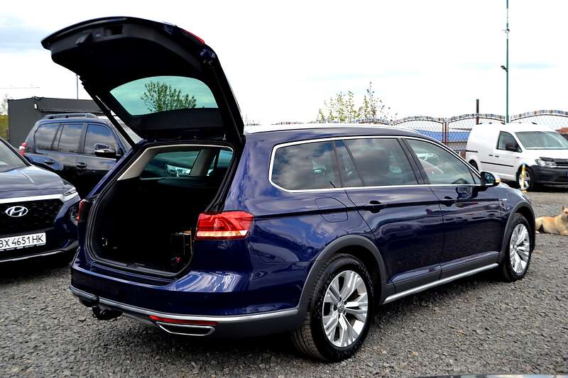 Универсал Volkswagen Passat Alltrack 2018 в Хмельницком