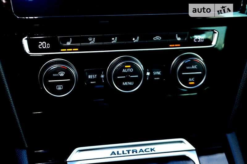 Универсал Volkswagen Passat Alltrack 2018 в Хмельницком