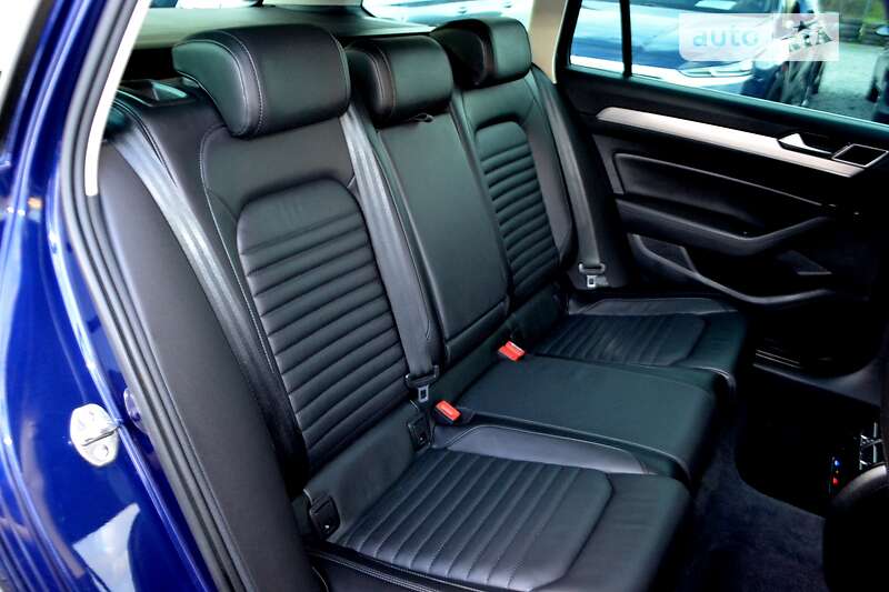 Универсал Volkswagen Passat Alltrack 2018 в Хмельницком