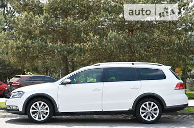 Універсал Volkswagen Passat Alltrack 2014 в Дрогобичі