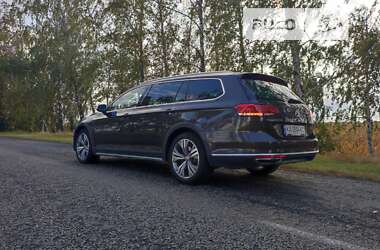 Універсал Volkswagen Passat Alltrack 2017 в Києві