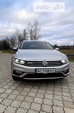 Універсал Volkswagen Passat Alltrack 2016 в Охтирці