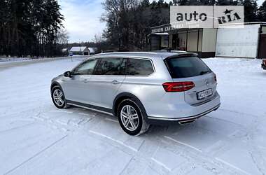 Універсал Volkswagen Passat Alltrack 2016 в Охтирці