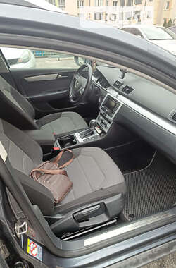 Универсал Volkswagen Passat Alltrack 2013 в Киеве