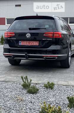 Универсал Volkswagen Passat Alltrack 2017 в Луцке