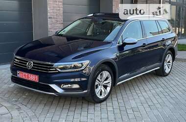 Універсал Volkswagen Passat Alltrack 2017 в Львові