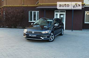 Универсал Volkswagen Passat Alltrack 2017 в Дубно