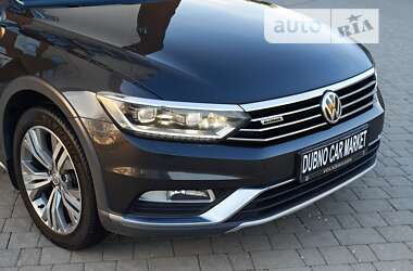 Универсал Volkswagen Passat Alltrack 2017 в Дубно