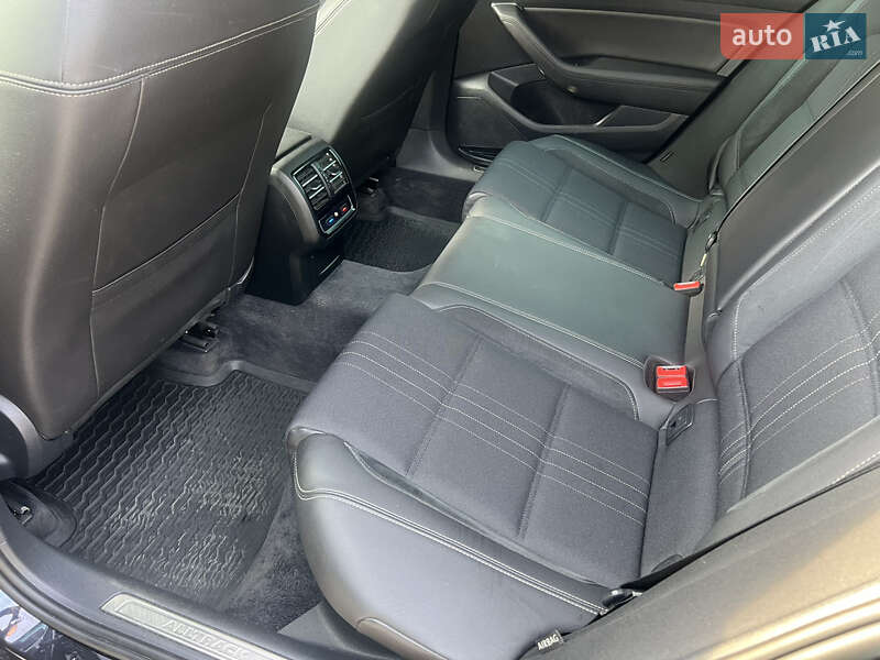 Универсал Volkswagen Passat Alltrack 2015 в Самборе