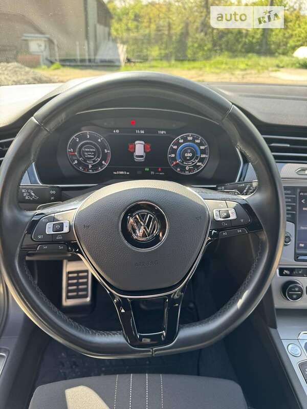 Универсал Volkswagen Passat Alltrack 2016 в Ладыжине