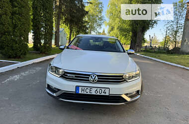 Универсал Volkswagen Passat Alltrack 2018 в Ровно