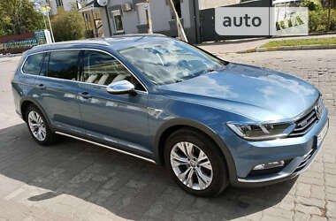 Универсал Volkswagen Passat Alltrack 2016 в Ровно