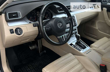 Универсал Volkswagen Passat Alltrack 2014 в Дрогобыче