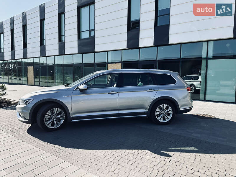 Универсал Volkswagen Passat Alltrack 2019 в Хмельницком