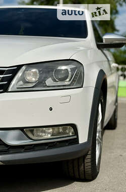 Універсал Volkswagen Passat Alltrack 2012 в Лубнах