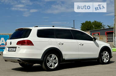 Універсал Volkswagen Passat Alltrack 2012 в Лубнах