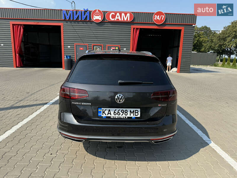 Универсал Volkswagen Passat Alltrack 2018 в Киеве фото 12 Универсал Volkswagen Passat Alltrack 2018 в Киеве