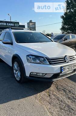 Універсал Volkswagen Passat Alltrack 2013 в Полтаві