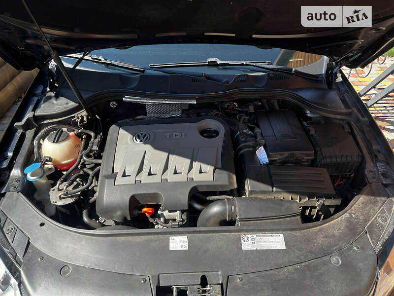 Универсал Volkswagen Passat Alltrack 2012 в Липовце