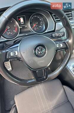 Универсал Volkswagen Passat Alltrack 2015 в 