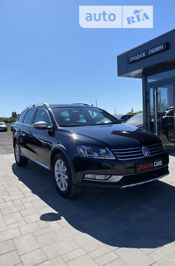 Універсал Volkswagen Passat Alltrack 2013 в Рівному