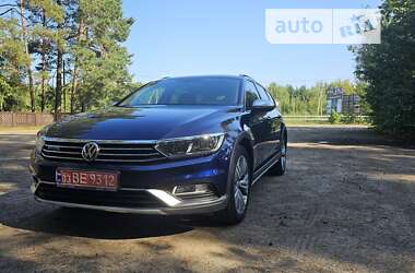 Універсал Volkswagen Passat Alltrack 2018 в Києві