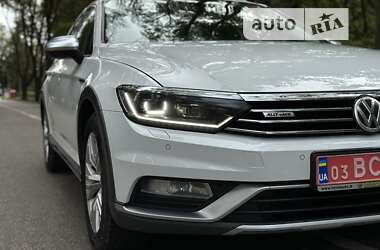 Универсал Volkswagen Passat Alltrack 2016 в Черновцах