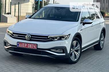 Универсал Volkswagen Passat Alltrack 2020 в Житомире