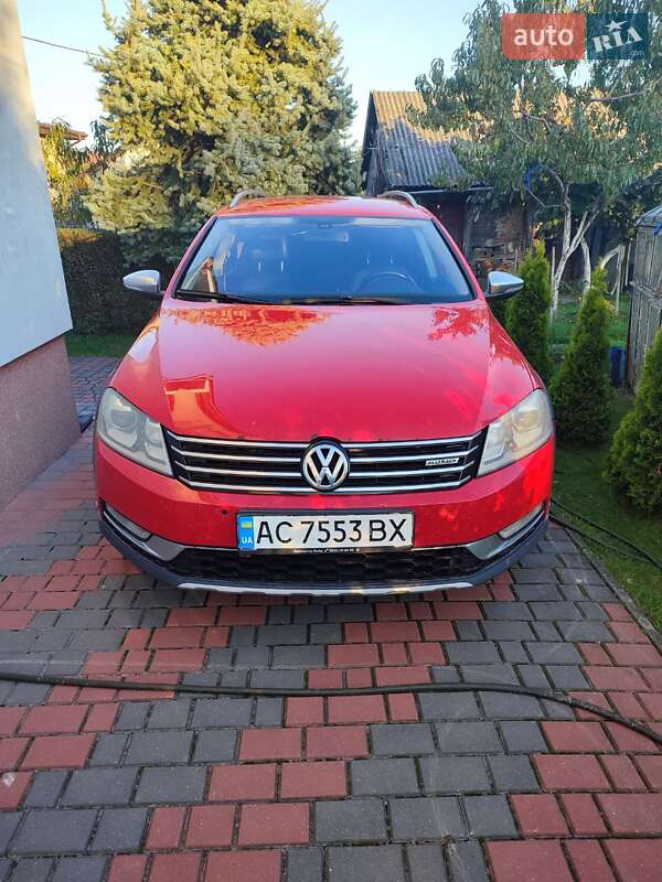 Volkswagen Passat Alltrack 2012