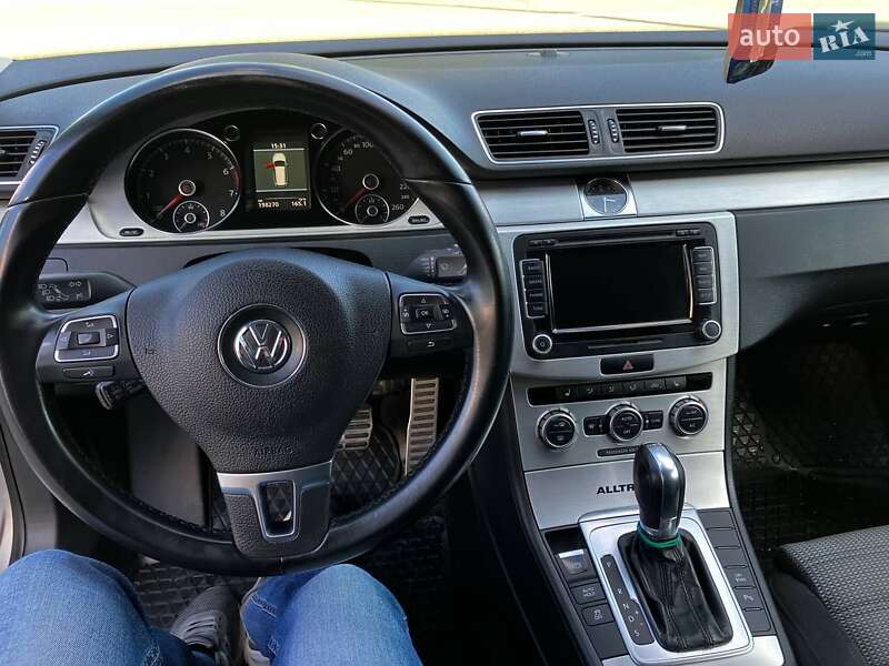 Универсал Volkswagen Passat Alltrack 2012 в Ужгороде