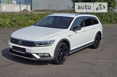 Універсал Volkswagen Passat Alltrack 2018 в Мукачевому