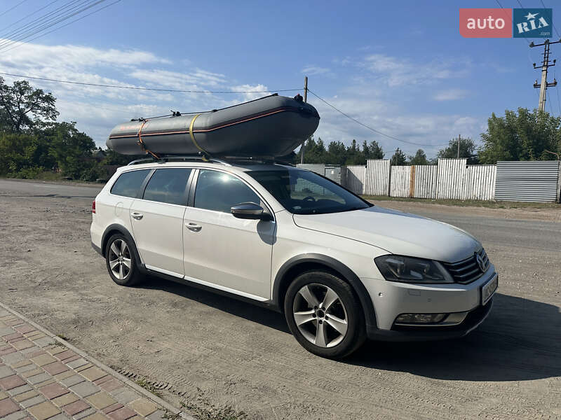 Универсал Volkswagen Passat Alltrack 2014 в Киеве фото 5 Универсал Volkswagen Passat Alltrack 2014 в Киеве