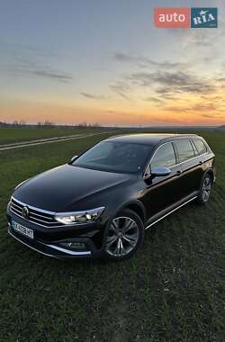 Універсал Volkswagen Passat Alltrack 2019 в 