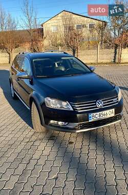 Універсал Volkswagen Passat Alltrack 2012 в Городку