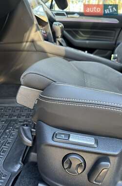 Универсал Volkswagen Passat Alltrack 2020 в 