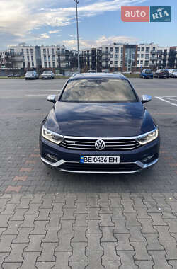 Универсал Volkswagen Passat Alltrack 2016 в Самборе