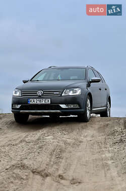 Універсал Volkswagen Passat Alltrack 2014 в Києві