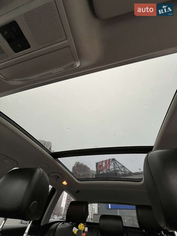 Универсал Volkswagen Passat Alltrack 2014 в Киеве