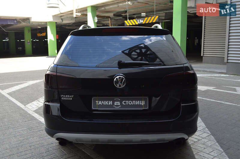 Универсал Volkswagen Passat Alltrack 2012 в Киеве