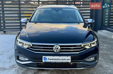 Універсал Volkswagen Passat Alltrack 2020 в Рівному