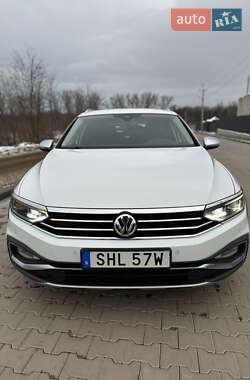 Універсал Volkswagen Passat Alltrack 2020 в Самборі