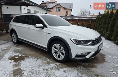 Универсал Volkswagen Passat Alltrack 2016 в Хмельницком