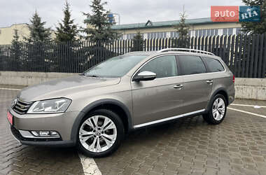 Универсал Volkswagen Passat Alltrack 2012 в Луцке