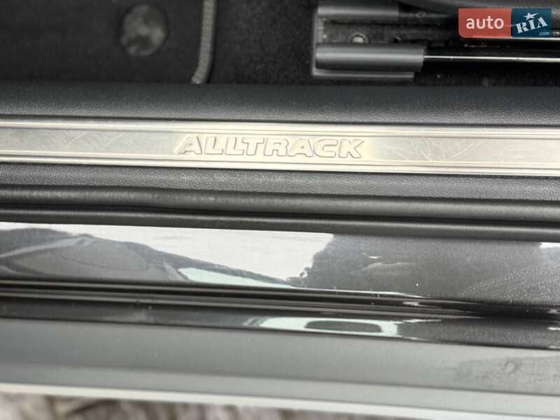 Универсал Volkswagen Passat Alltrack 2019 в Киеве