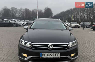 Універсал Volkswagen Passat Alltrack 2015 в Львові