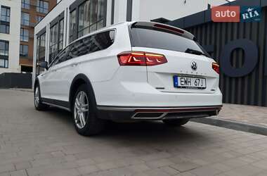 Універсал Volkswagen Passat Alltrack 2019 в Києві